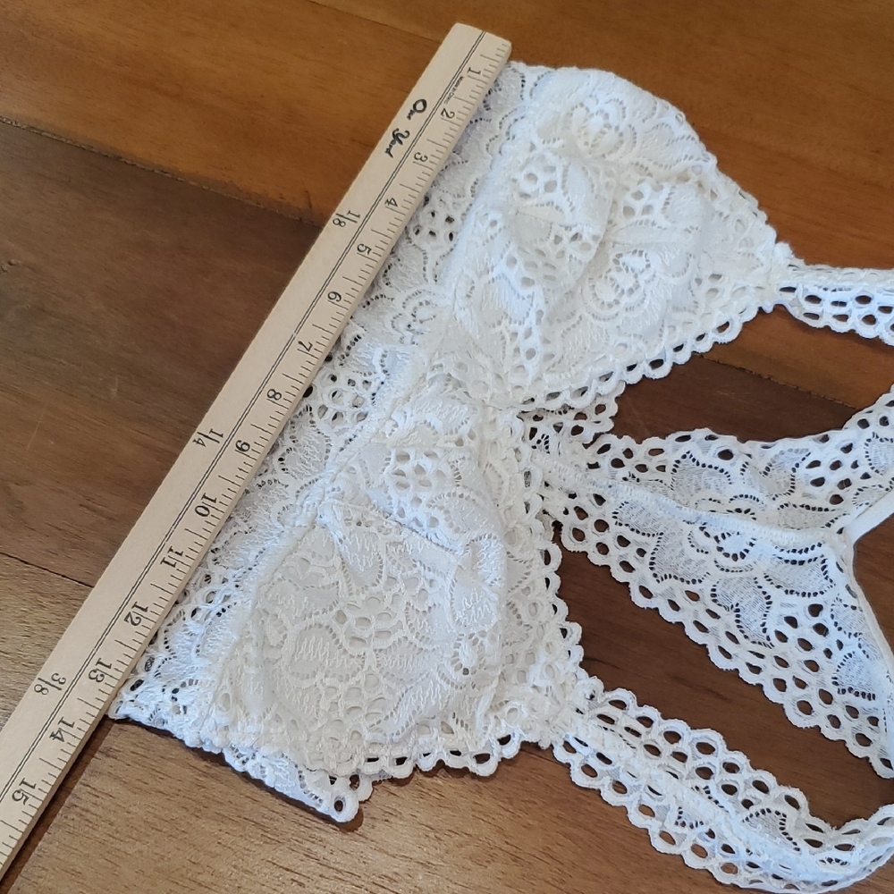 Romantic Coquette Aerie Lace Bralette in Ivory White Sz M - Picture 6 of 9